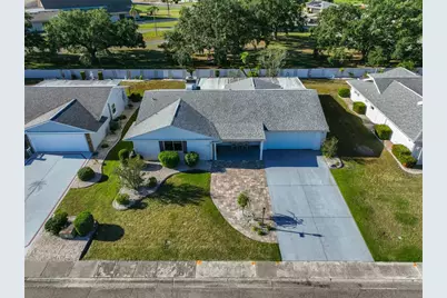 1818 Danbury Drive, Sun City Center, FL 33573 - Photo 3