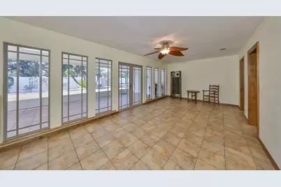 1818 Danbury Drive, Sun City Center, FL 33573 - Photo 23