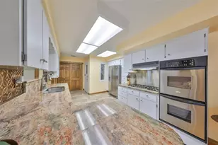 1818 Danbury Dr, Sun City Center, FL 33573 - Photo 17