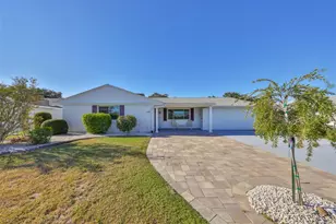1818 Danbury Dr, Sun City Center, FL 33573 - Photo 3