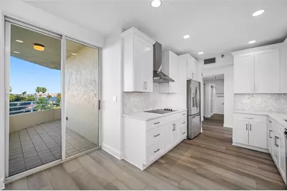 7872 Sailboat Key Boulevard S #306, South Pasadena, FL 33707 - Photo 11