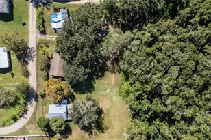 15217 Myrtle St, Dade City, FL 33523 - Photo 3