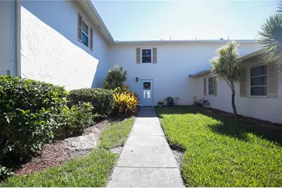 3281 38th Way S #B, Saint Petersburg, FL 33711 - Photo 23