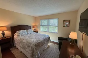 3281 38th Way S, Saint Petersburg, FL 33711 - Photo 17