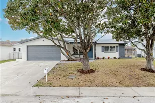 9823 Crofton Ln, Port Richey, FL 34668 - Photo 37