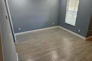 1325 Lyonshire Dr, Wesley Chapel, FL 33543 - Photo 7