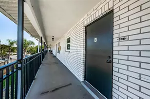 4050 4th St N, Saint Petersburg, FL 33703 - Photo 5