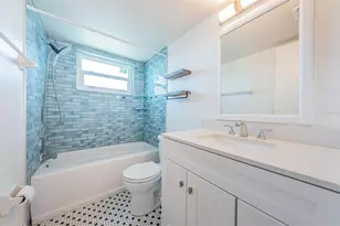 4050 4th St N, Saint Petersburg, FL 33703 - Photo 21