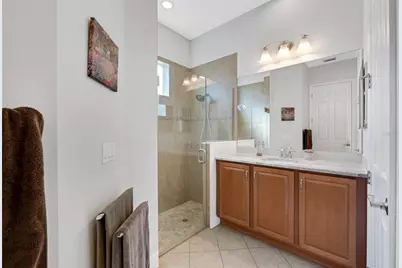 1649 Emerald Dunes Drive, Sun City Center, FL 33573 - Photo 17