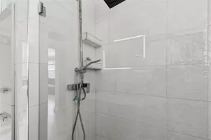 760 Bohenia Circle S, Clearwater Beach, FL 33767 - Photo 41