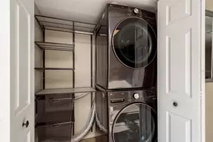 2213 Andover Cir, Palm Harbor, FL 34683 - Photo 27