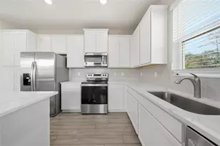 11405 Cay Spruce Wy, San Antonio, FL 33576 - Photo 9