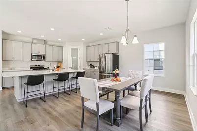 14733 Gallop Run Drive, Lithia, FL 33547 - Photo 13