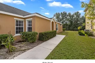 8516 Corinthian Way, New Port Richey, FL 34654 - Photo 23