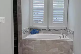 717 Manns Harbor Dr, Apollo Beach, FL 33572 - Photo 21