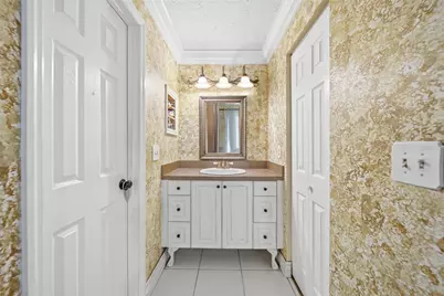 4602 Buckeye Road, Tampa, FL 33624 - Photo 13