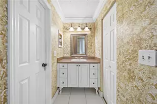 4602 Buckeye Rd, Tampa, FL 33624 - Photo 13