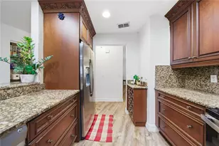 4602 Buckeye Rd, Tampa, FL 33624 - Photo 15