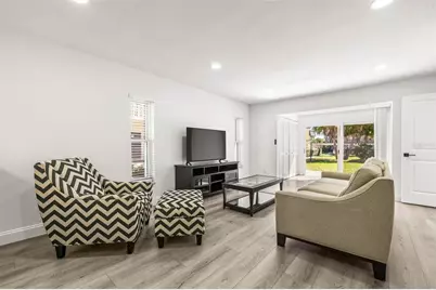 2101 Cordova Green, Seminole, FL 33777 - Photo 5