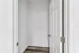 2313 E Columbus Dr, Tampa, FL 33605 - Photo 19