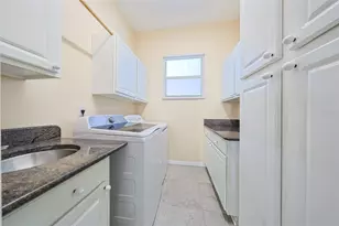 2320 Platinum Dr, Sun City Center, FL 33573 - Photo 19