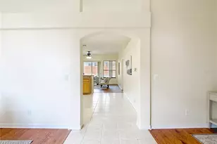 416 Golden Elm Dr, Seffner, FL 33584 - Photo 5