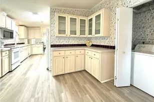 209 N St Thomas Cir, Apollo Beach, FL 33572 - Photo 13