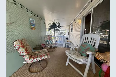 209 N Saint Thomas Circle, Apollo Beach, FL 33572 - Photo 23