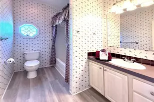 209 N St Thomas Cir, Apollo Beach, FL 33572 - Photo 21