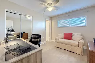 4725 Cove Cir, Saint Petersburg, FL 33708 - Photo 31