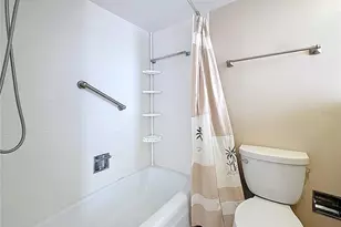 4725 Cove Cir, Saint Petersburg, FL 33708 - Photo 45