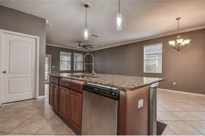 11656 Lake Boulevard, New Port Richey, FL 34655 - Photo 9