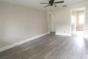 1217 Lambright St, Tampa, FL 33604 - Photo 3