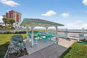 566 182nd Ave E, Redington Shores, FL 33708 - Photo 15