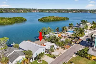 566 182nd Ave E, Redington Shores, FL 33708 - Photo 9