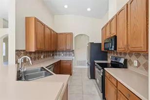 8801 Riverscape Way, Tampa, FL 33635 - Photo 31