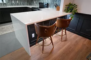 1097 Eden Isle Blvd NE, Saint Petersburg, FL 33704 - Photo 33