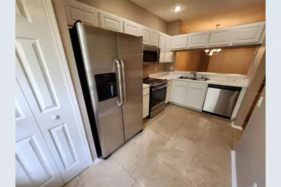 8620 Hunters Key Circle, Tampa, FL 33647 - Photo 5