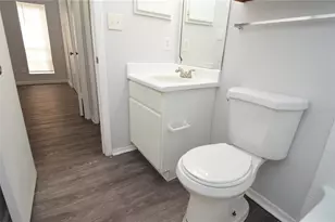 8641 Fancy Finch Dr, Tampa, FL 33614 - Photo 25