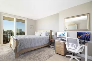 7400 Sun Island Dr S, South Pasadena, FL 33707 - Photo 17