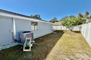 12336 Cloverstone Dr, Tampa, FL 33624 - Photo 31