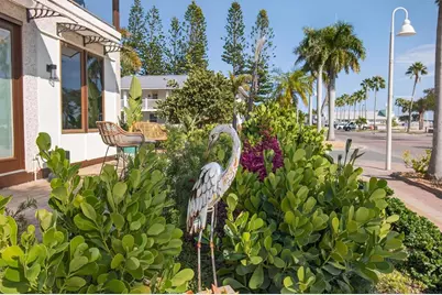 5659 Shore Boulevard S, Gulfport, FL 33707 - Photo 13