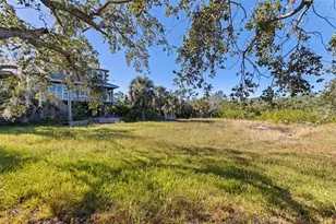 2000 Bayview Dr, Tierra Verde, FL 33715 - Photo 69
