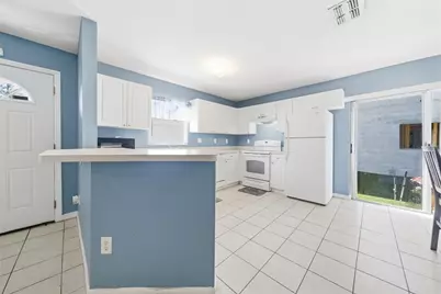 1306 E Church Street, Plant City, FL 33563 - Photo 11