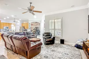 16158 Bridgepark Dr, Lithia, FL 33547 - Photo 5