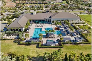 15567 Corona Del Mar Dr, Wimauma, FL 33598 - Photo 17