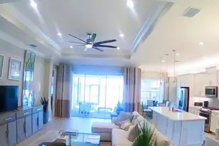 15567 Corona Del Mar Dr, Wimauma, FL 33598 - Photo 3