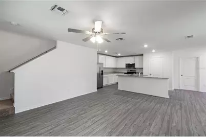 575 Bay Leaf Drive, Poinciana, FL 34759 - Photo 7