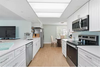 13614 Evelane Drive, Hudson, FL 34667 - Photo 9