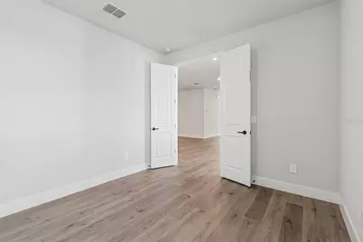 2825 Marrakesh Lane, Sarasota, FL 34234 - Photo 5